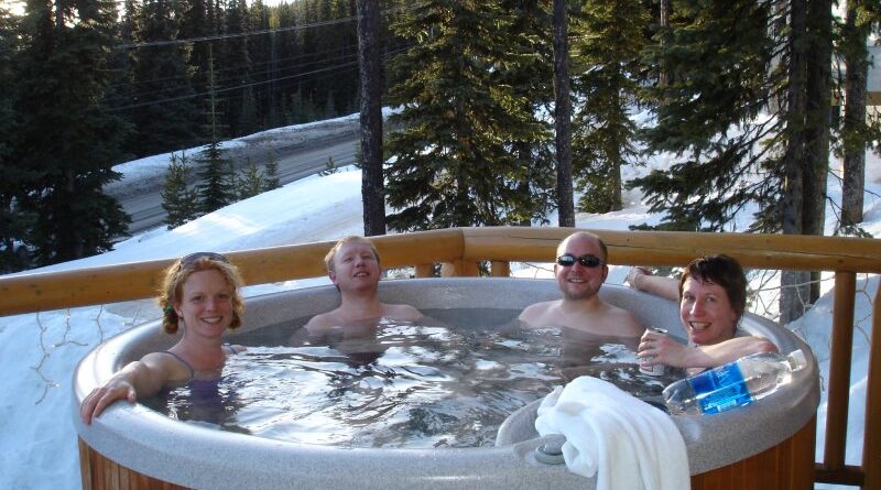 So a good round hot tub should give you an enjoyable moment rather than creating unnecessary extra work. So through these tips, you'll learn more about one of the favorite things in your house. 