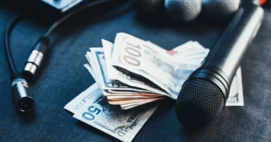How to Make Money from Music Blogs